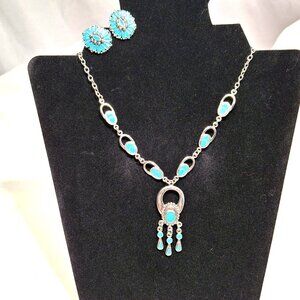 Turquoise and Silver Color Necklace and Clip on Earrings Southwest Style